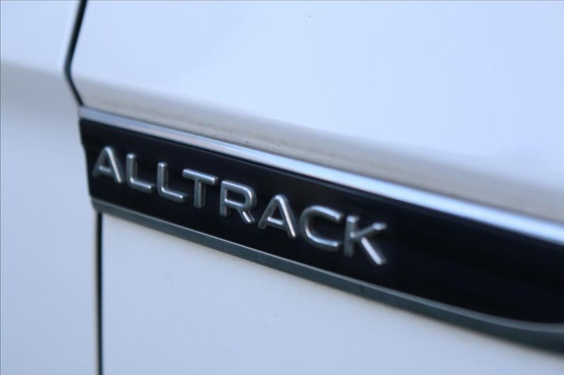 Volkswagen Passat 2,0 ALLTRACK, ČR, 4Motion,DSG - fotka 7 z 75