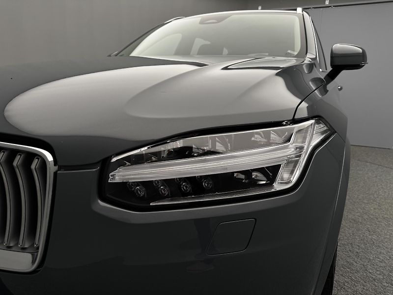 Volvo XC90 B5 AWD PLUS BRIGHT AUT CZ - fotka 23 z 53