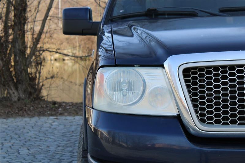 Ford F-150 5.4L V8 Triton 4x4/LPG/CZ - fotka 35 z 38