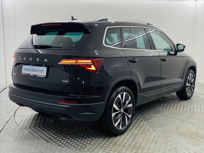 Škoda Karoq 2,0 TDI 110kW DSG 4x4 Style Pl - fotka 2 z 30