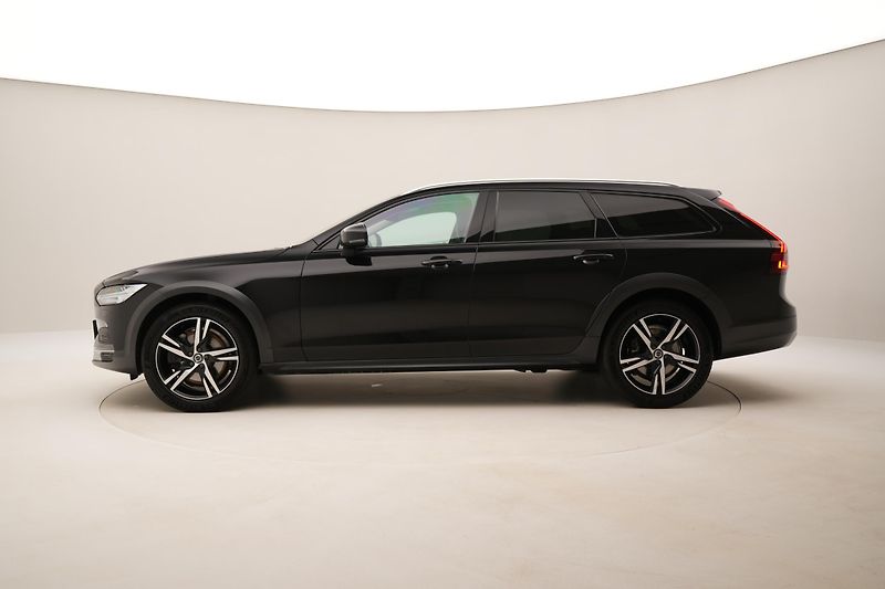 Volvo V90 CC D5 AWD MOMENTUM POLESTAR  - fotka 10 z 46
