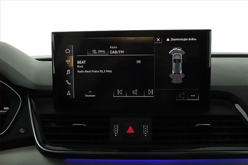 Audi Q5 (2022) 40 TDI - fotka 9 z 19