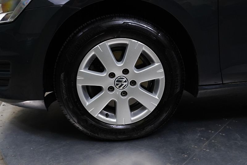 Volkswagen Golf - fotka 10 z 22