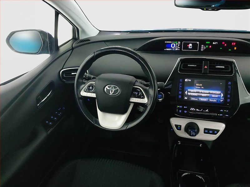 Toyota Prius (2018) 1.8 PHV, Automat, Serv.kniha - fotka 7 z 21
