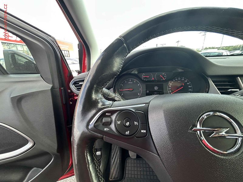 Opel Crossland (2023) 1.2 T, 1.maj,ČR, AC, výhřev - fotka 18 z 19