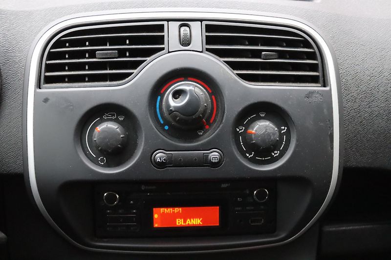 Renault Kangoo 1.5DCI 55kW ČR DPH - fotka 27 z 40