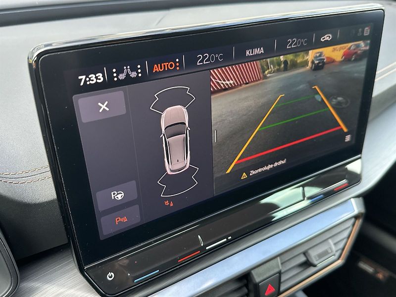 Cupra Formentor (2024) 1.5 TSI DSG - fotka 13 z 31