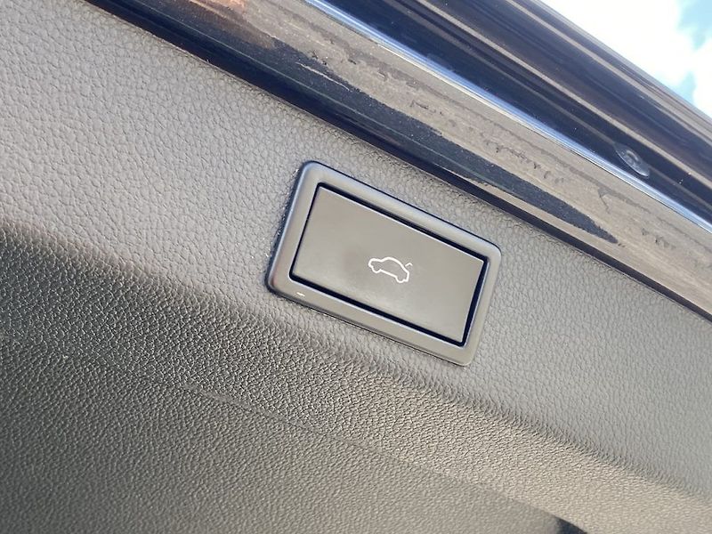 Škoda Superb 2.0TDi, DSG, 4x4, panorama - fotka 35 z 35