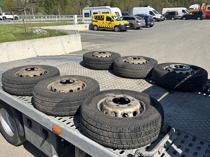 Iveco Daily 70C17/P EEV odtahovka - fotka 7 z 19