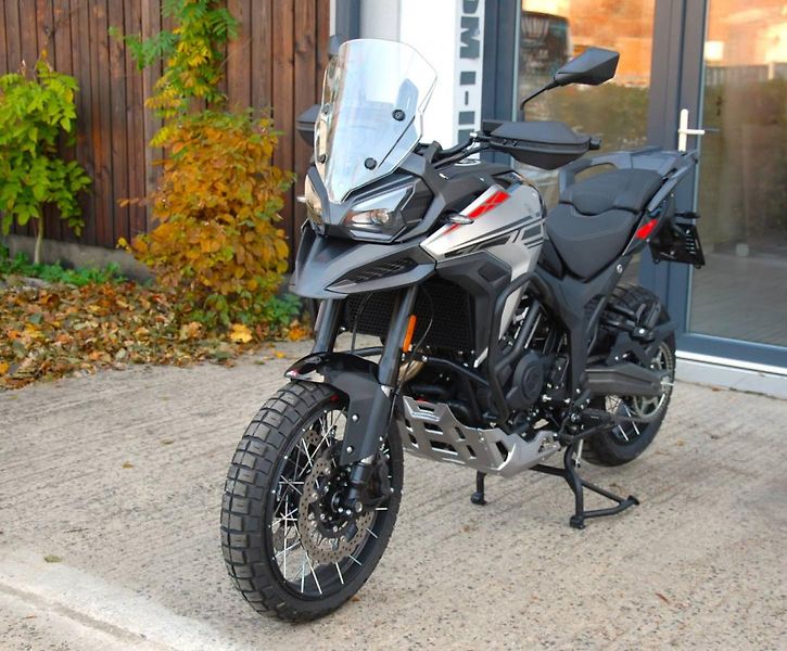 Morbidelli (2026) T10002VX BLACK - fotka 10 z 25