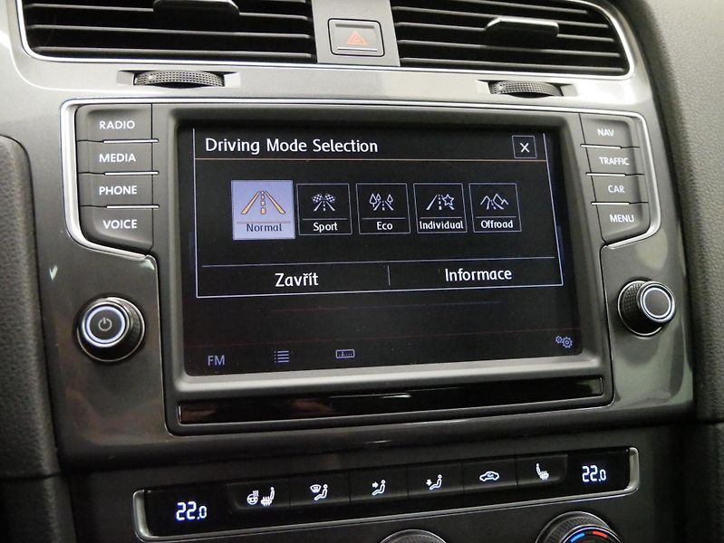 Volkswagen Golf - fotka 31 z 35