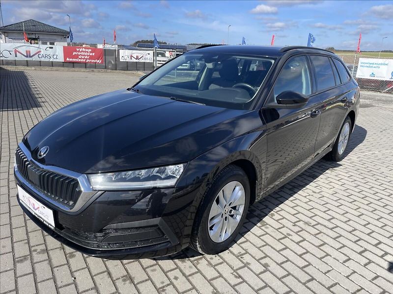 Škoda Octavia 2,0 TDi 110kw DSG Style Nehava - fotka 32 z 39