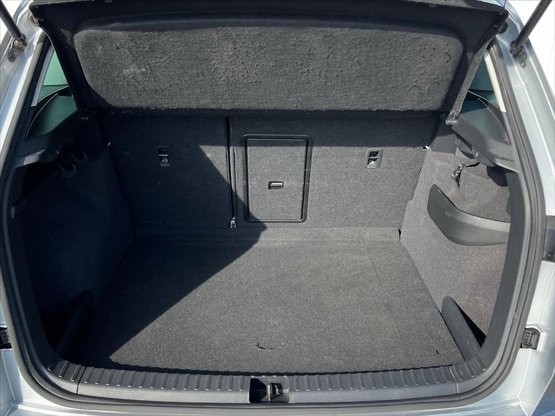 Škoda Karoq 2,0 TDi 85kW STYLE - fotka 14 z 26