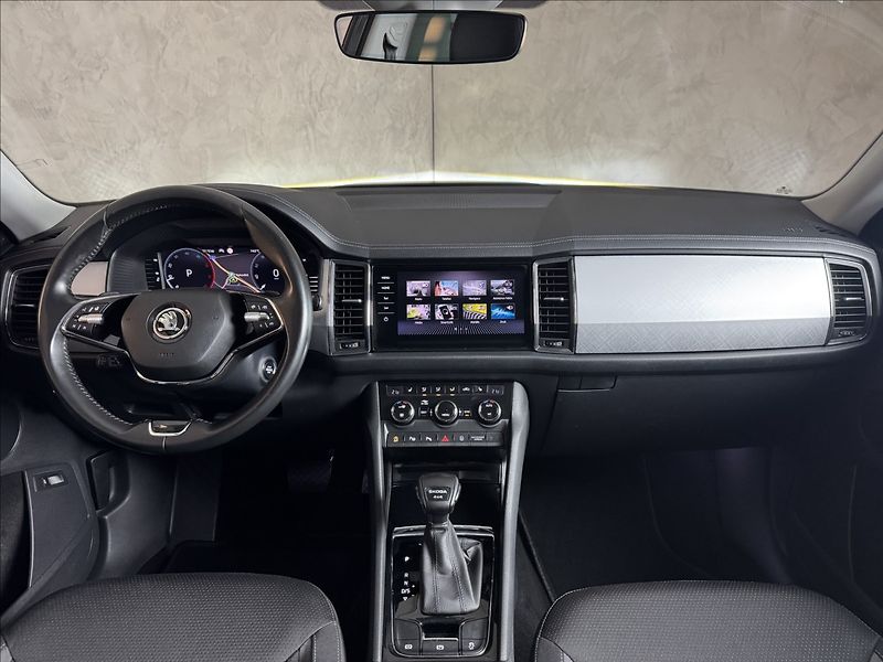 Škoda Kodiaq 2,0 TDi  DSG 4x4 Tour Virtual - fotka 17 z 46
