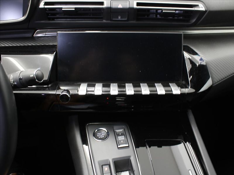 Peugeot 508 1,2 PT 130 AT Allure 8310km! - fotka 11 z 15