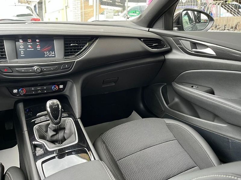 Opel Insignia 2.0CDTi/128KW/2021/SPORTS TOUR - fotka 18 z 50