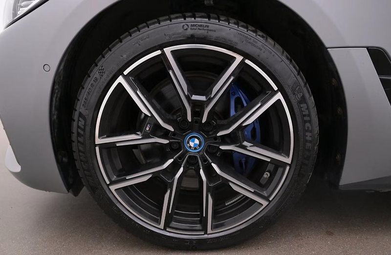 BMW i4 M50 xDrive GC SoH 96% Hnědý in - fotka 19 z 19
