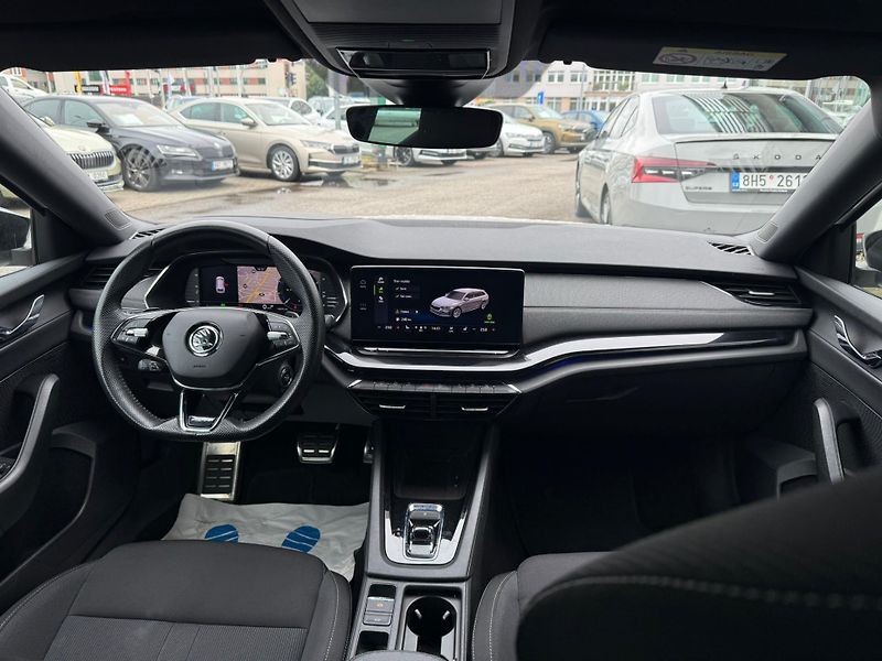 Škoda Octavia Sportline 2.0 TDI 110 kW DSG C - fotka 5 z 26