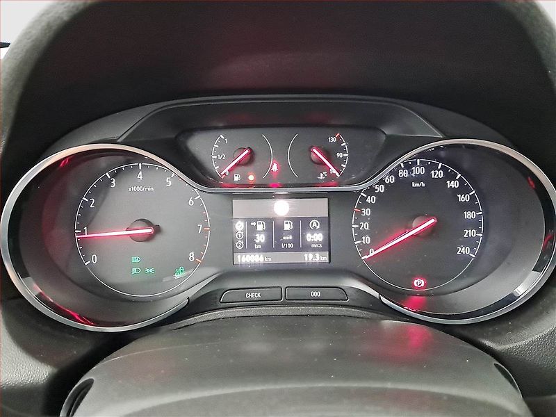 Opel Grandland X (2019) 1.2 Turbo, Serv.kniha, Kůže - fotka 11 z 17