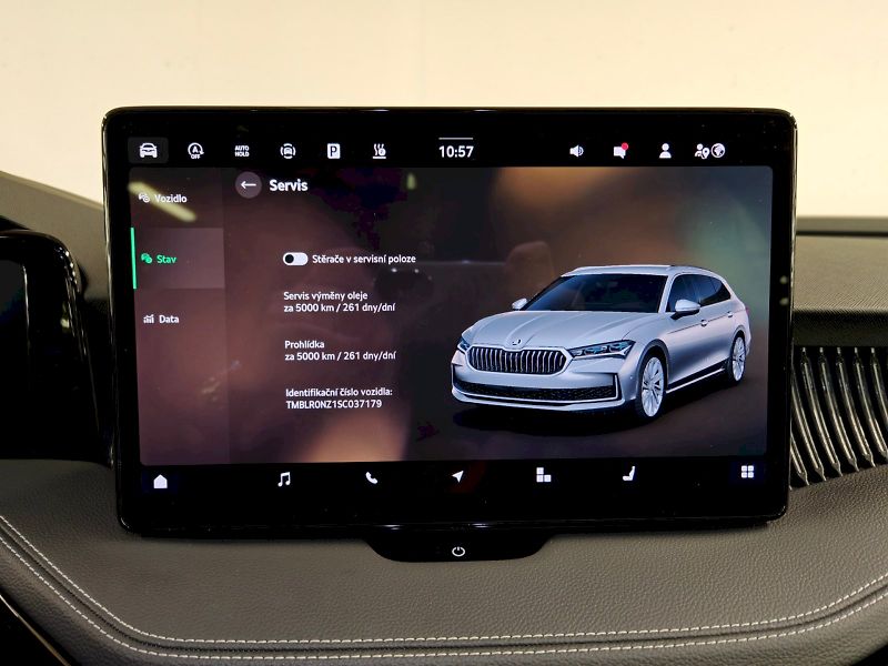 Škoda Superb (2025) Combi 2.0 TDI 142 kW DSG 4x4 S - fotka 20 z 36
