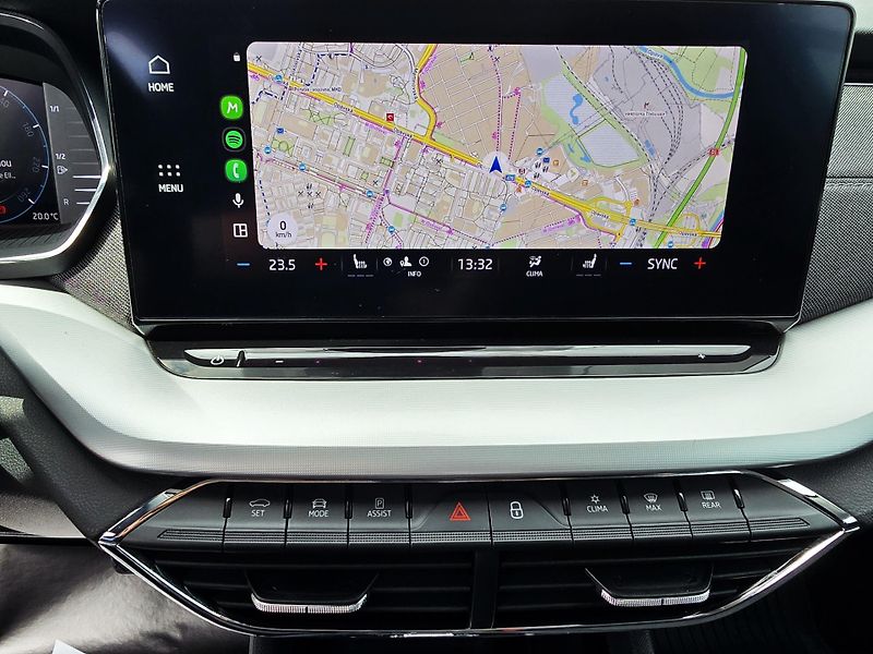 Škoda Octavia 2.0TDI DSG STYLE+ MATRIX TAŽNÉ - fotka 39 z 50