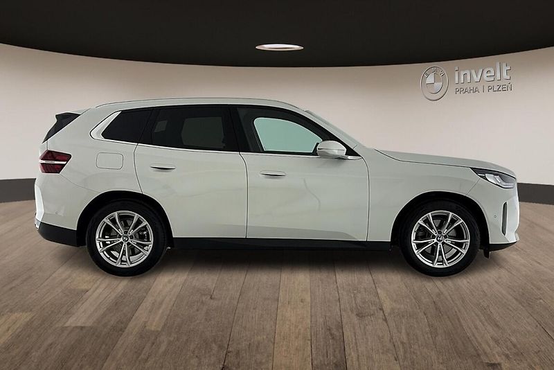 BMW X3 xDrive20d - fotka 2 z 25