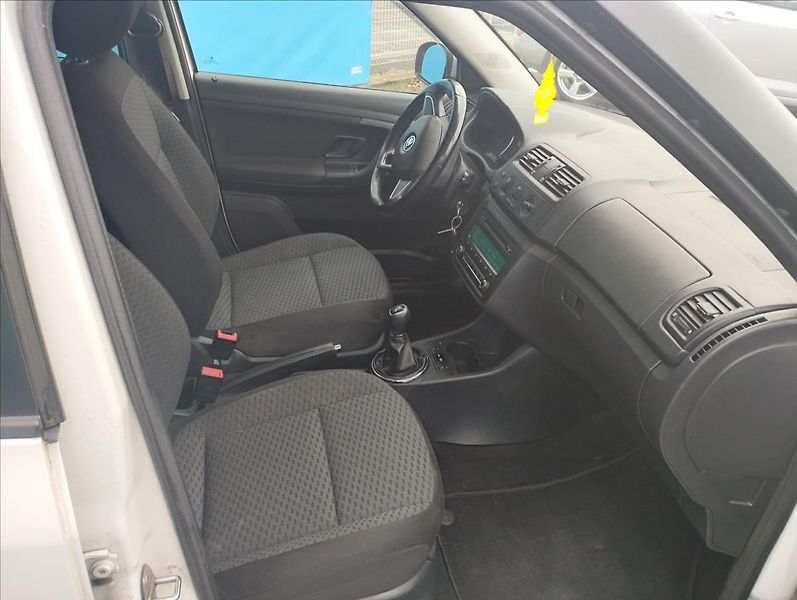Škoda Fabia 1,2 TSi 63KW - fotka 8 z 14