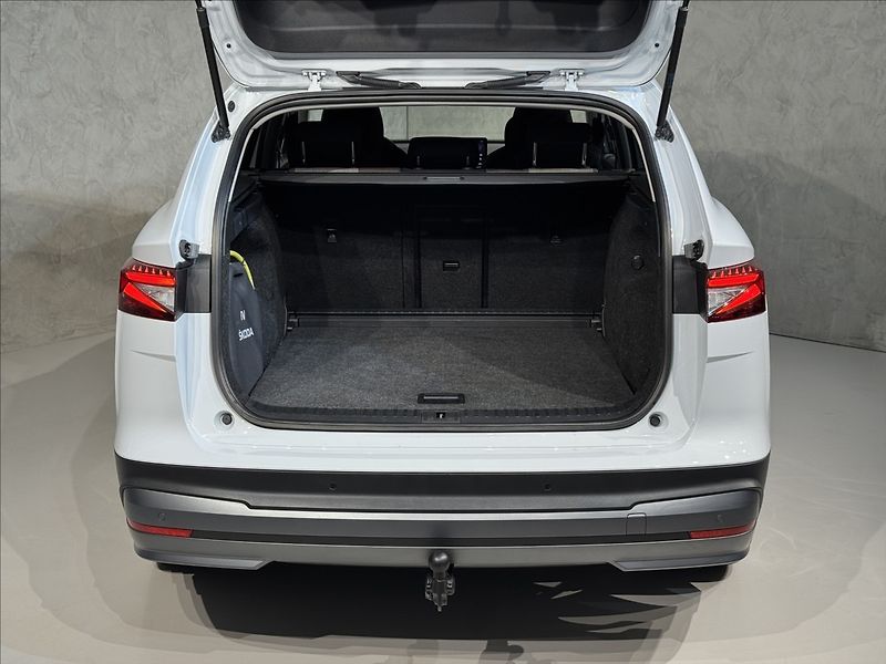 Škoda Enyaq 80 Family Plus Matrix Assist - fotka 12 z 49
