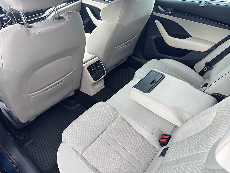 Škoda Octavia (2020) Combi 2.0 TDI DSG Style+ - fotka 8 z 37