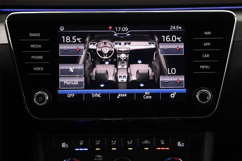 Škoda Superb (2019) 2.0 TDI, Automat, Kůže, Navi - fotka 17 z 20