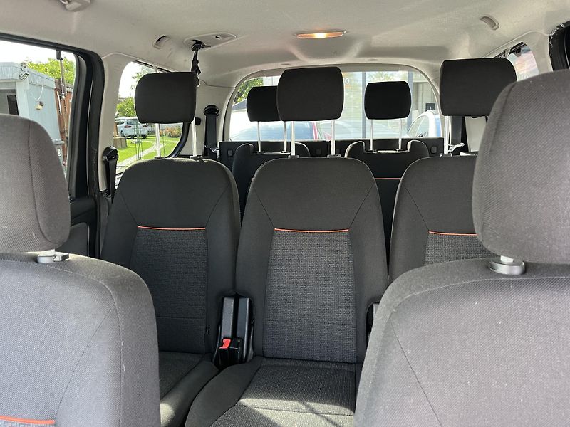 Ford Galaxy (2008) 2.0 Benzin 107 KW 7 míst - fotka 17 z 24