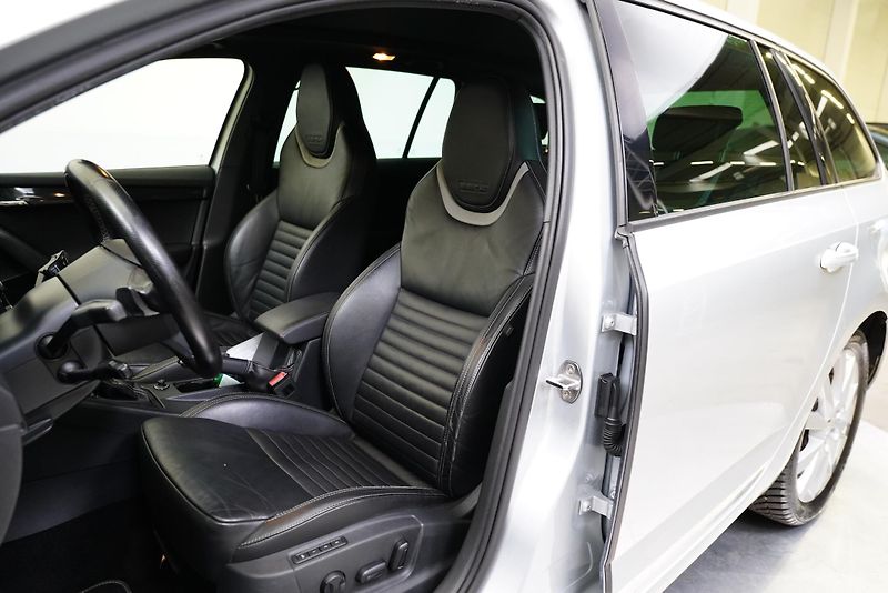 Škoda Octavia - fotka 11 z 29