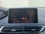 Peugeot 3008 (2018) 1.5 HDi, GT Line, LED, panor - náhled 18