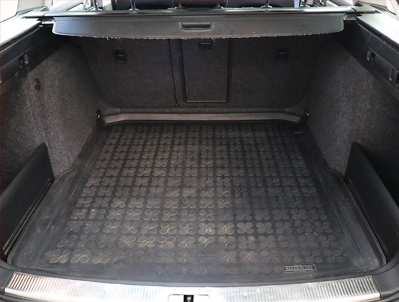 Škoda Superb (2014) Greenline 1.6 TDI, Navi - fotka 14 z 22