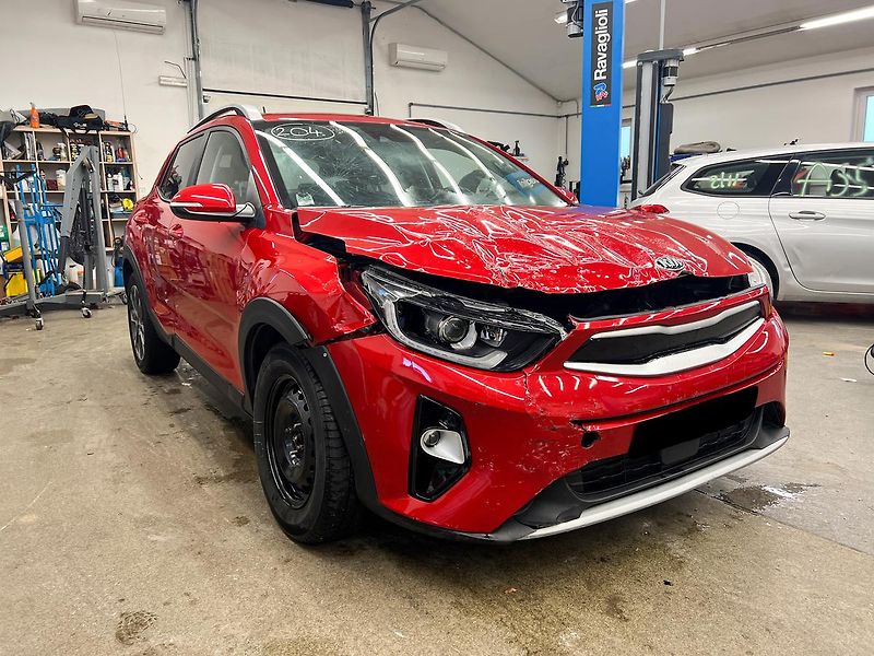 Kia Stonic 1.0 DGI  88kW - fotka 1 z 13