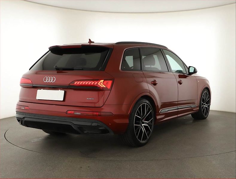 Audi Q7 (2024) 55 TFSI - fotka 5 z 20