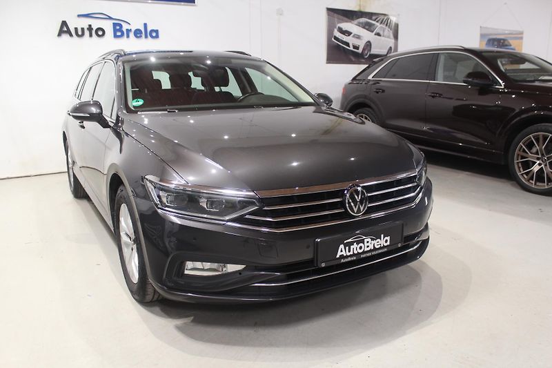 Volkswagen Passat (2022) 2.0TDI DSG Display LED TAŽNÉ - fotka 2 z 37