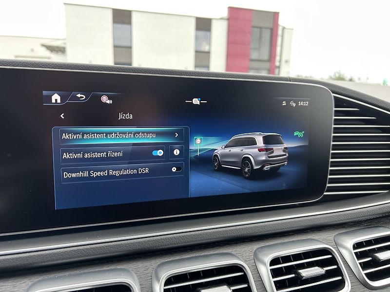 Mercedes-Benz GLS 450d 4MATIC AMG Premium Plus - fotka 24 z 42