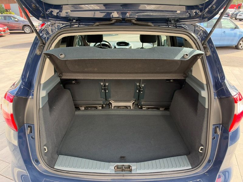 Ford C-MAX (2012) Trend 1.6i 77kW - fotka 20 z 30