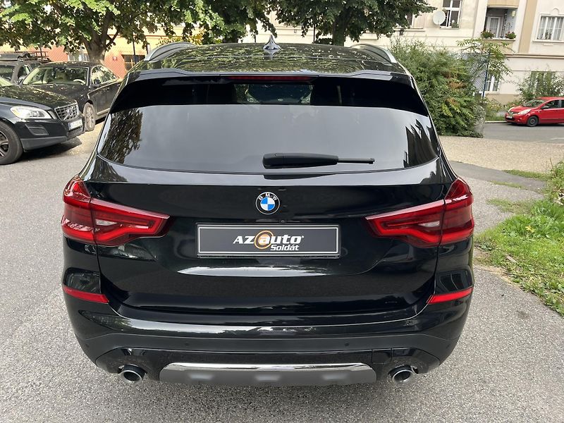 BMW X3 (2018) 30D xDRIVE LUXURY LINE - fotka 11 z 46