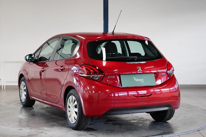 Peugeot 208 - fotka 3 z 6