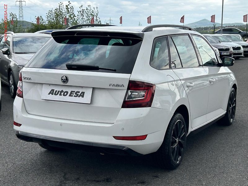 Škoda Fabia (2019) 1.0 TSI, Monte Carlo - fotka 4 z 16