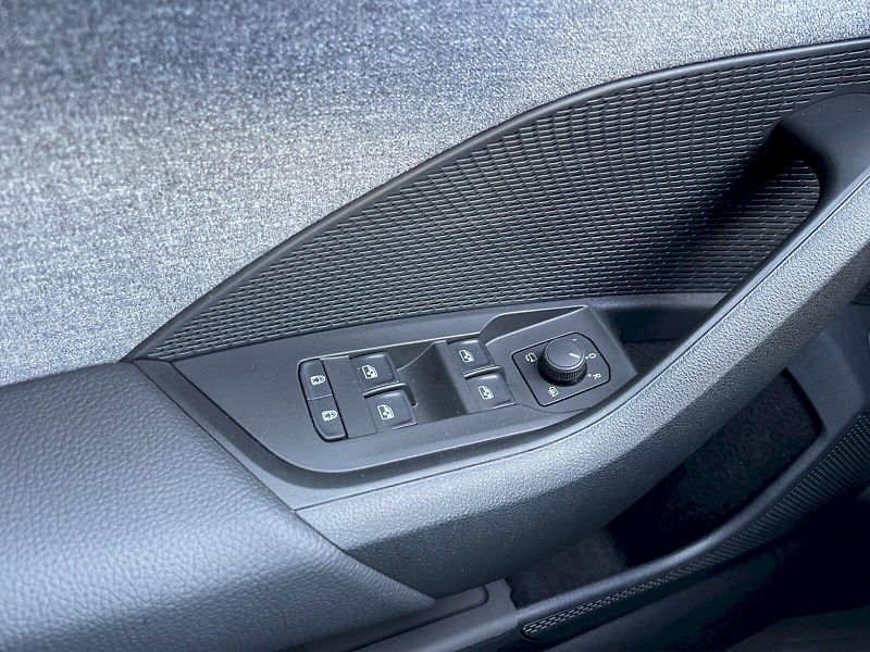 Škoda Octavia (2025) 1.5 eTSI 110kW DSG mHEV Top Se - fotka 24 z 35