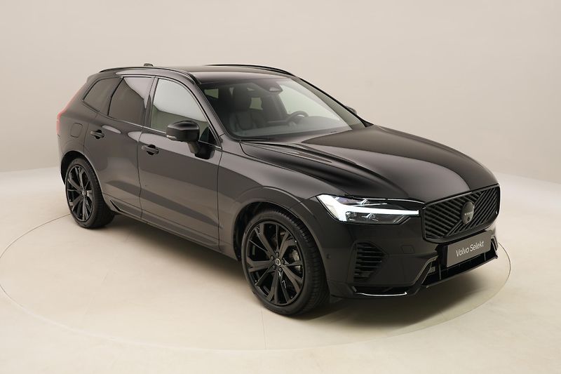 Volvo XC60 T8 AWD RECHARGE BLACK EDITION - fotka 17 z 64