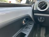 Volkswagen up! (2017) 1.0 i 44 KW - náhled 20