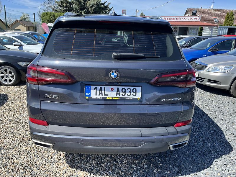 BMW X5 25D XDRIVE  - fotka 6 z 31