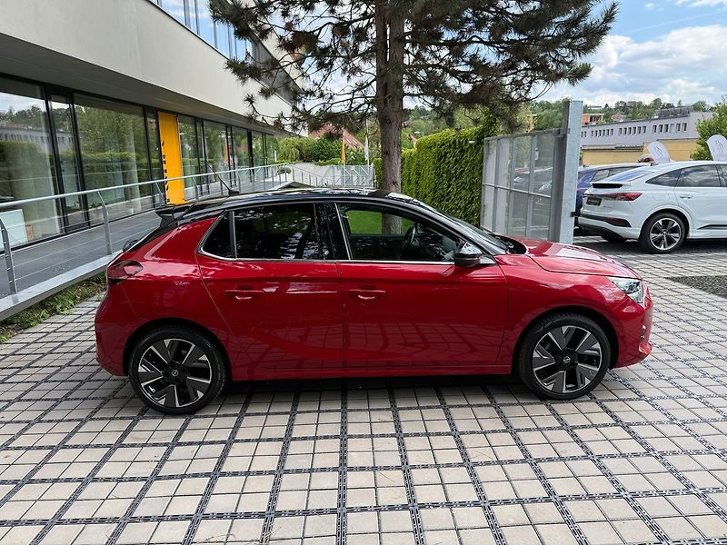 Opel Corsa Ultimate 50kWh REZERVACE - fotka 35 z 36