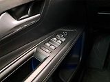 Peugeot 3008 (2018) 1.2 PureTech, Serv.kniha, Kůže - náhled 16