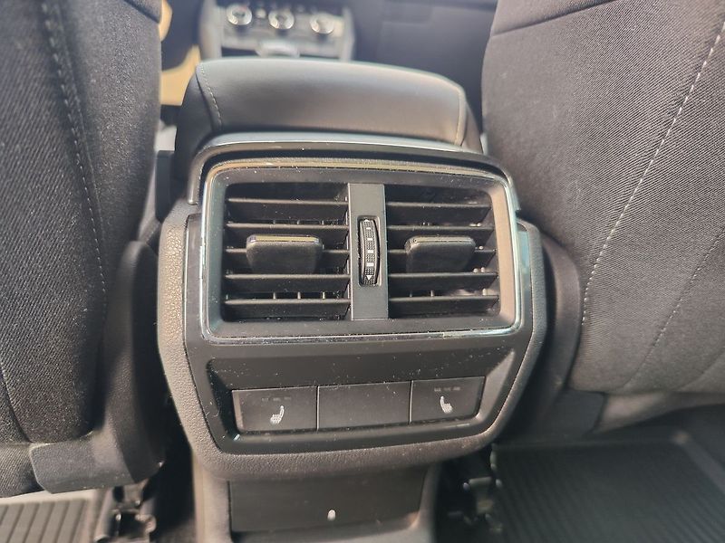 Škoda Kodiaq 2.0 TDI/147kW Style DSG 4x4 - fotka 15 z 36