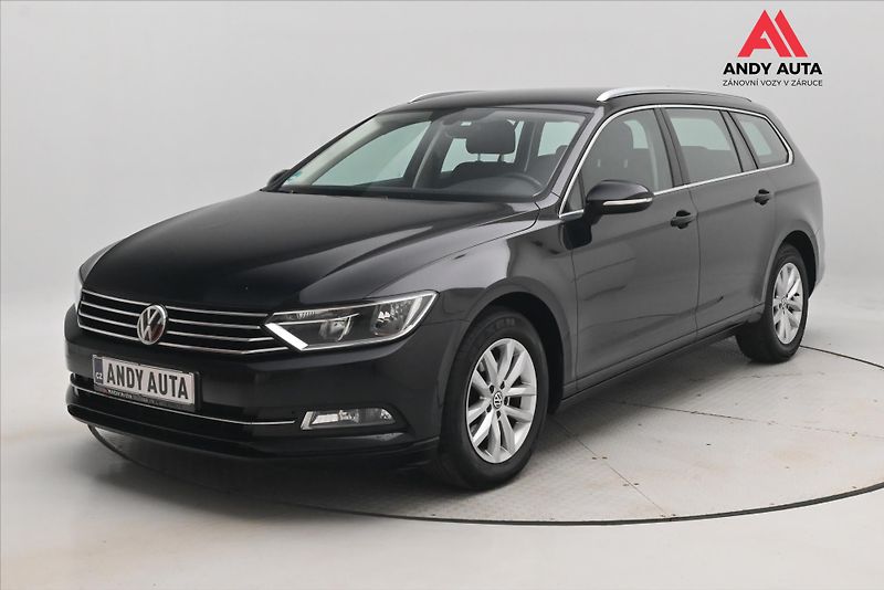 Volkswagen Passat 2,0 TDI 110 kW COMFORTLINE Zár - fotka 1 z 28